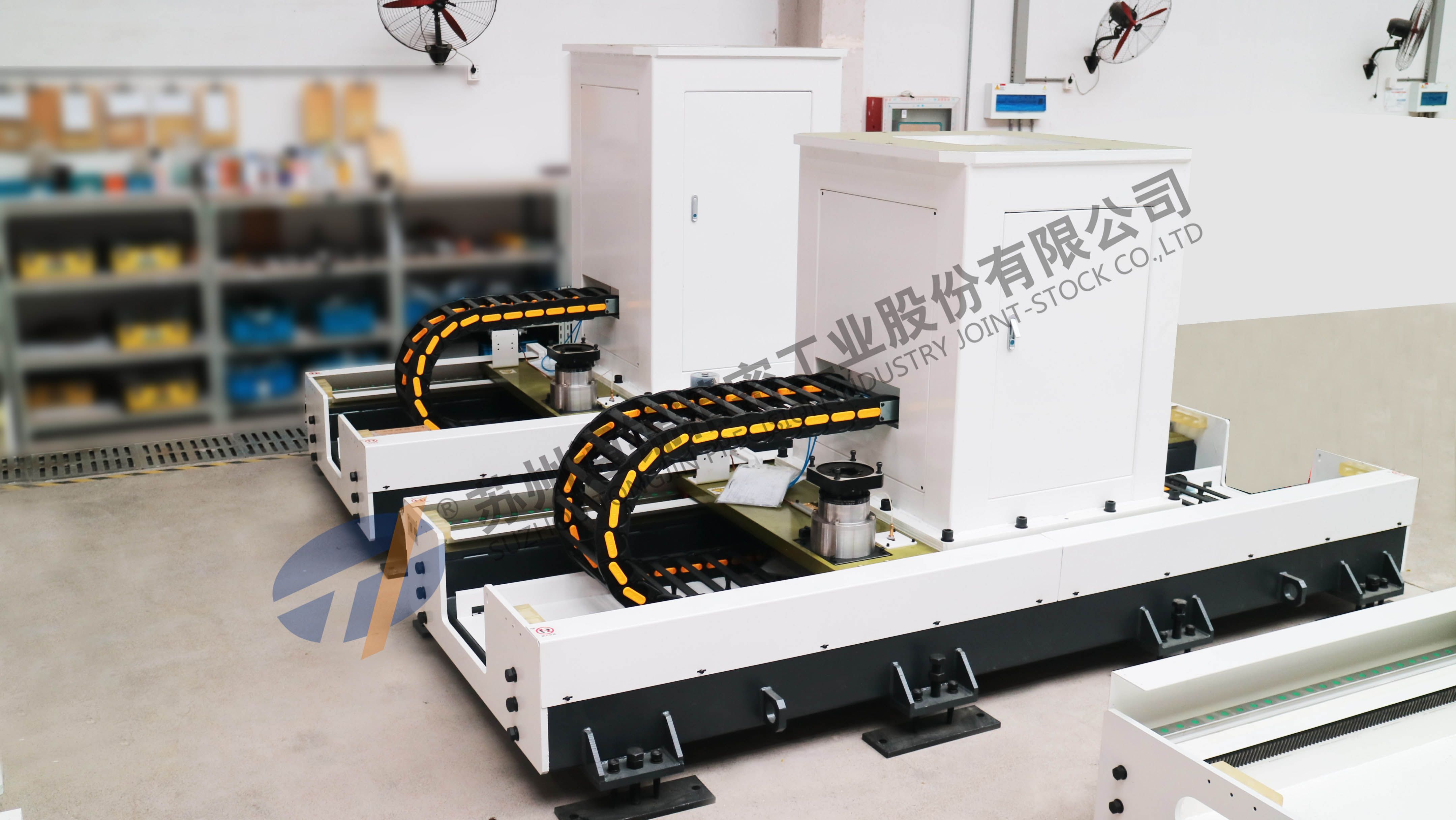 架高式第七軸機器人